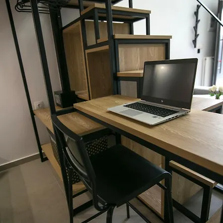 Meteora Loft 2 アパート *